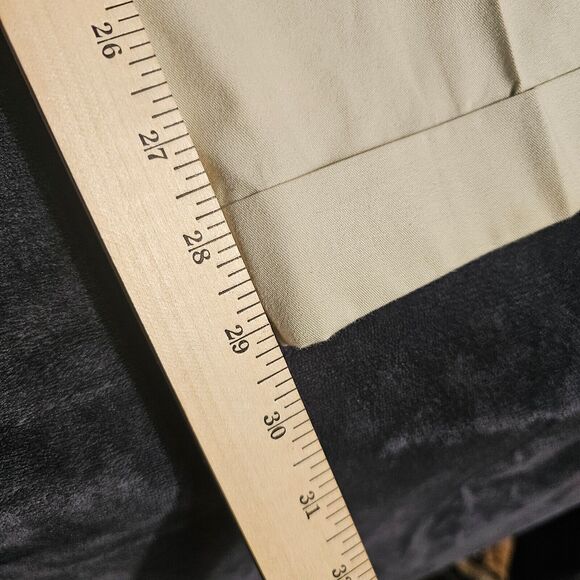 Nike Golf Men’s Standard Fit Pleated Front Pants Beige Size 34x30 - Picture 3 of 10